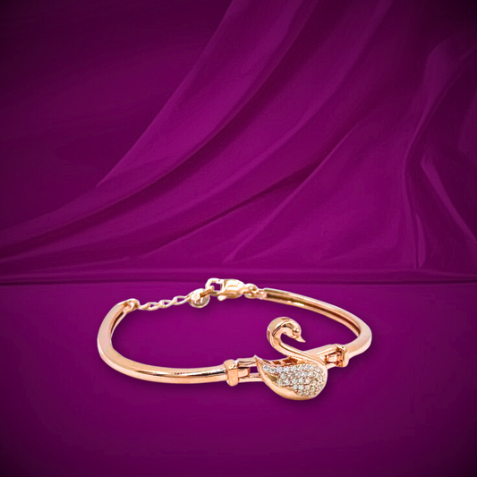 Swan Elegance Bracelet