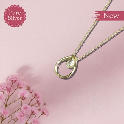 Pear-Shaped Solitaire Necklace