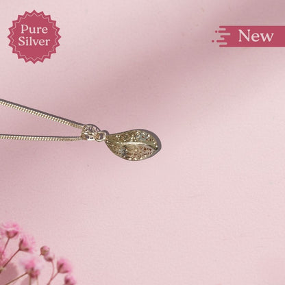 Silver Leaf Pendant Necklace