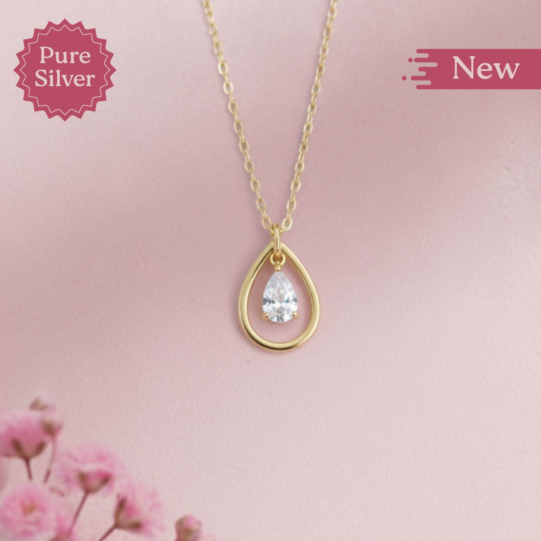 Pear-Shaped Solitaire Necklace