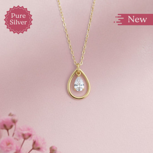 Pear-Shaped Solitaire Necklace